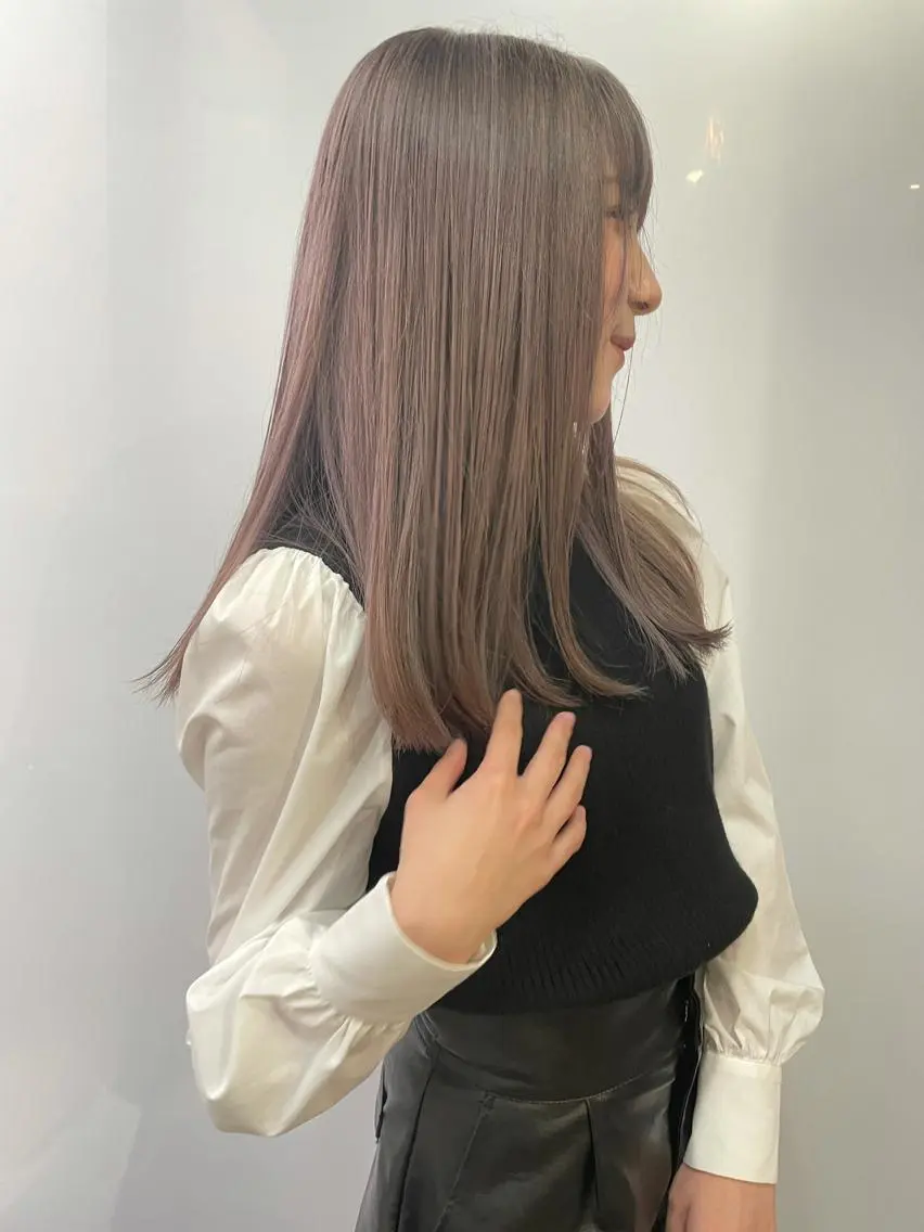 ミディアム カラー カット ヘアカラー トリートメント suvvy hairsalonのヘアスタイル