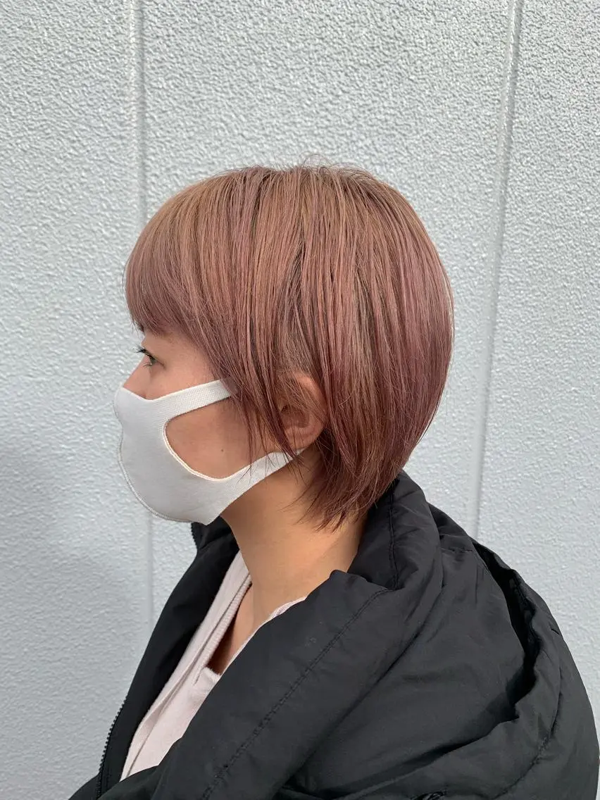 ショート カラー ベージュカラー ブリーチ ヘアカラー メテオ ／ヘアカラー 西川菜実のヘアスタイル