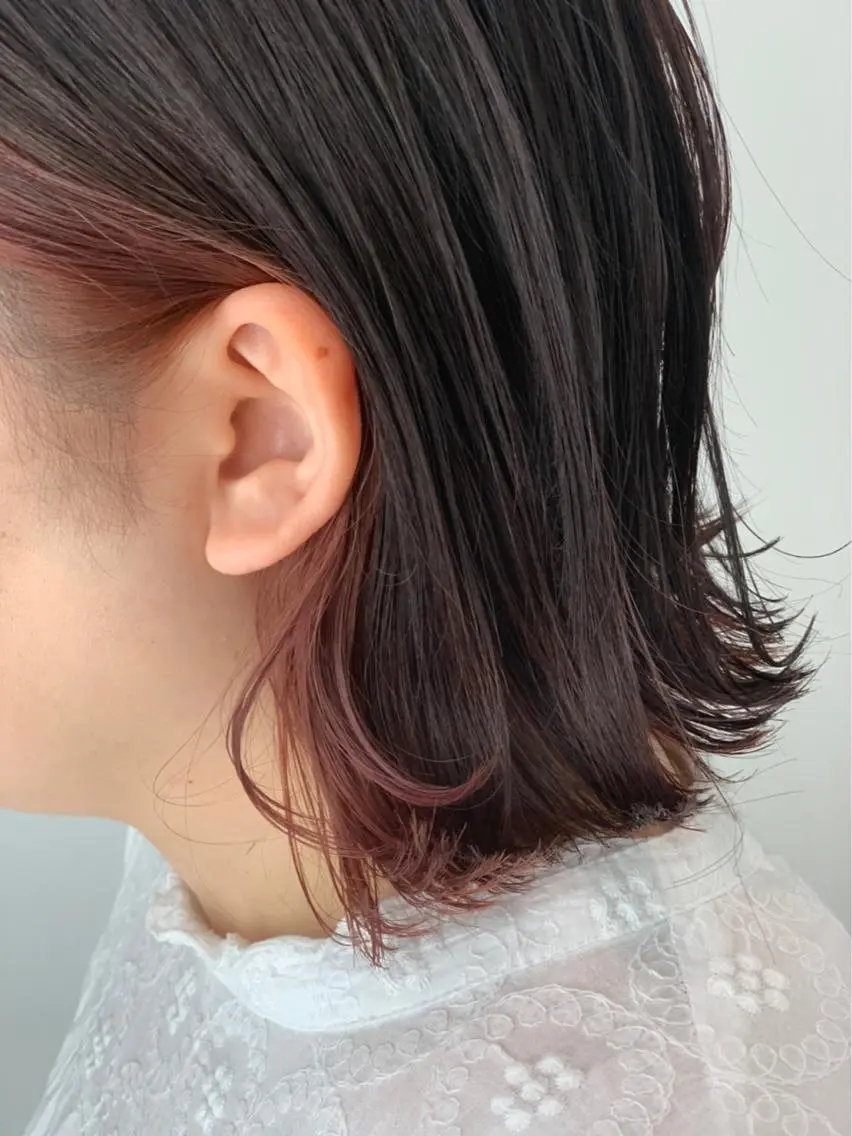 ミディアム カット ヘアカラー 明石 歩樹のヘアスタイル
