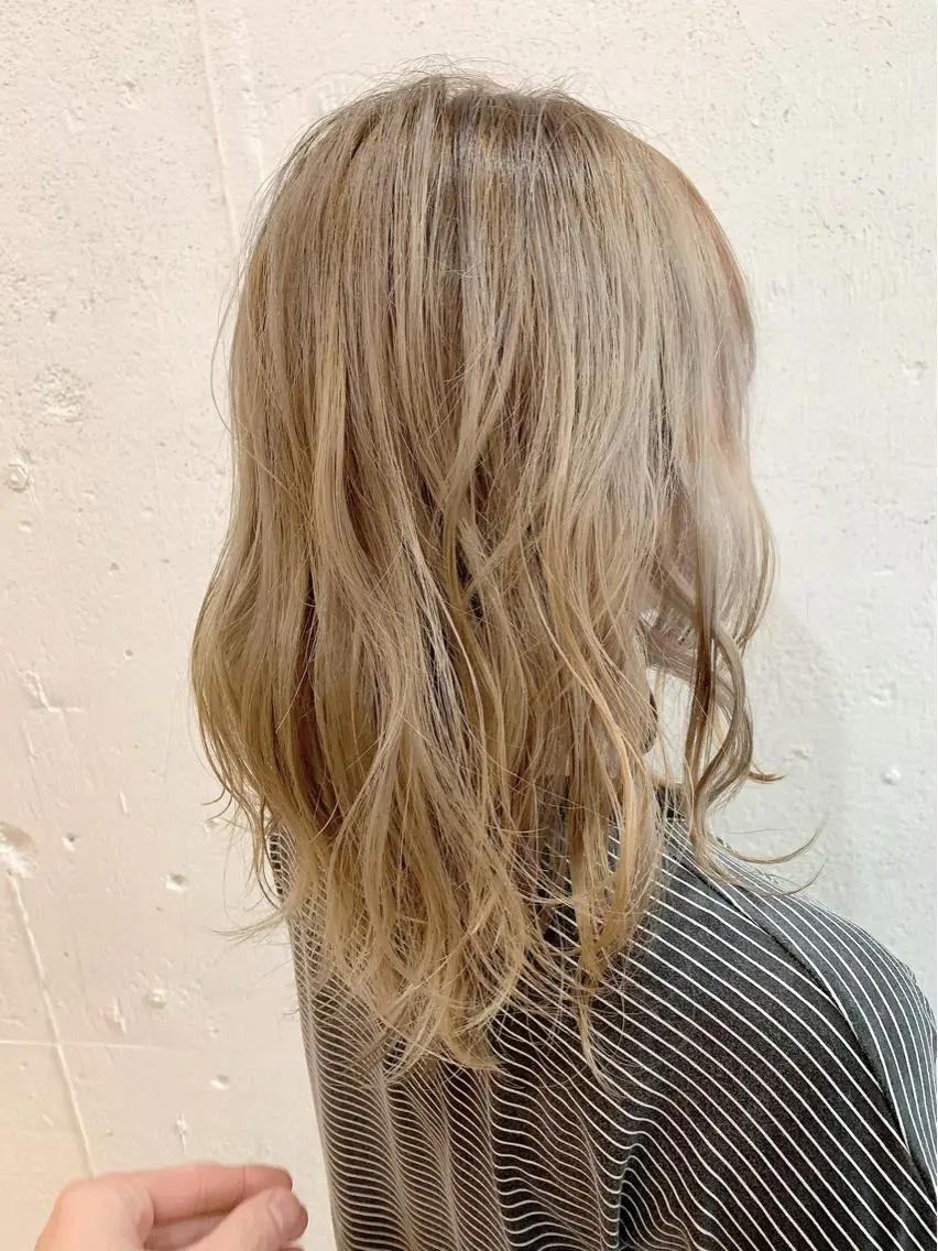 ミディアム カラー カット ヘアカラー トリートメント 💛丁寧さNo.🥇 🧸片山智裕💛のヘアスタイル