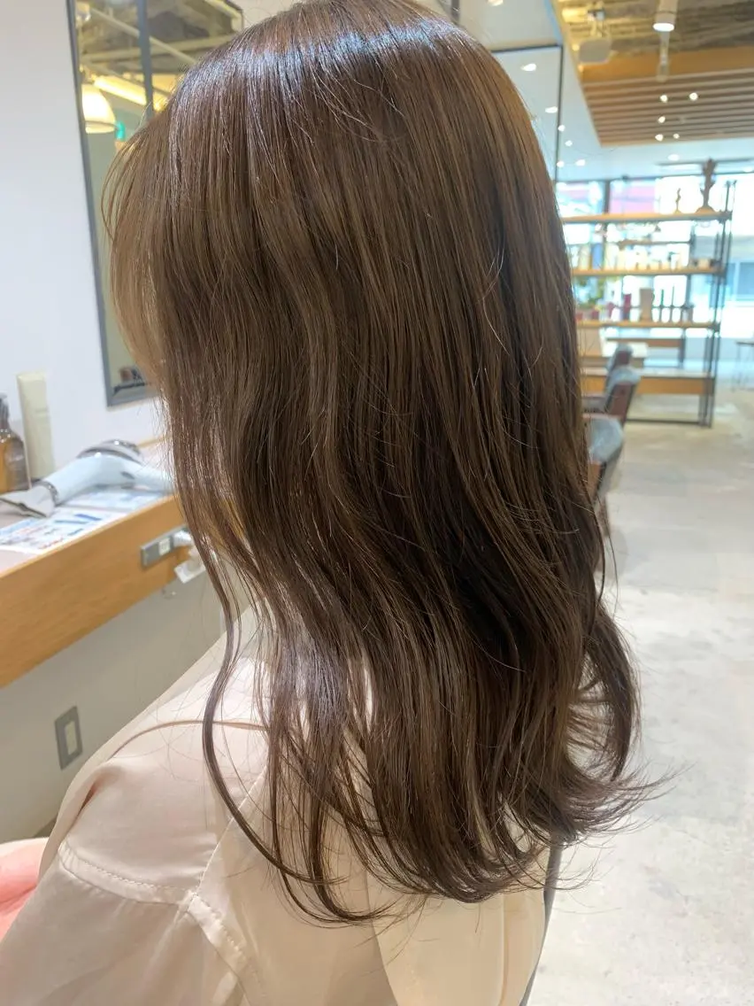 セミロング カラー ヘアカラー トリートメント Kana 🍋 ハイトーン【高円寺】のヘアスタイル