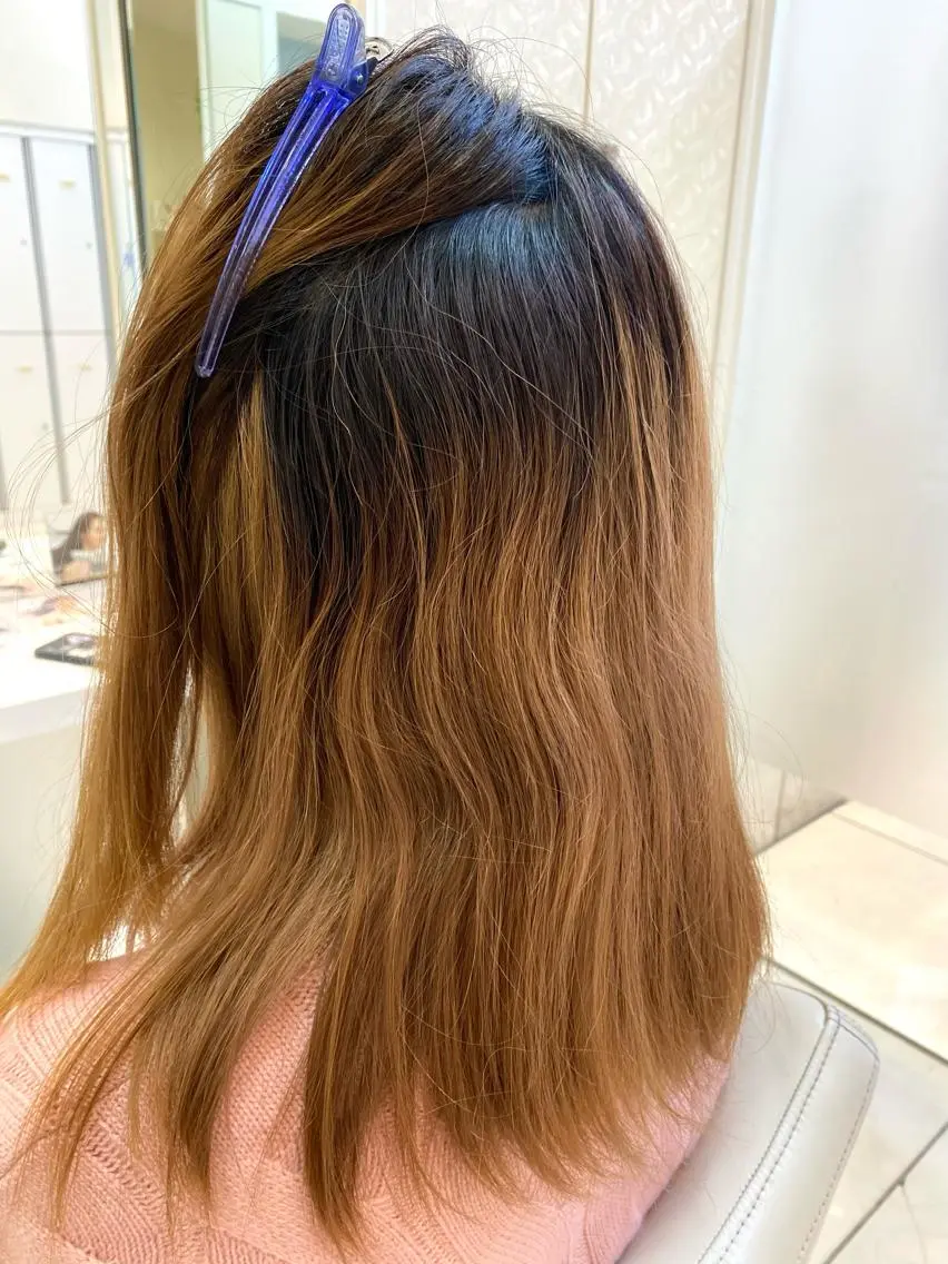 セミロング カット 縮毛矯正 🌈髪質改善/縮毛矯 正特化🌈鈴木一寿のヘアスタイル