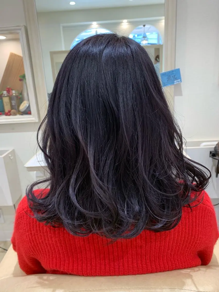 ミディアム a r i s aのヘアスタイル