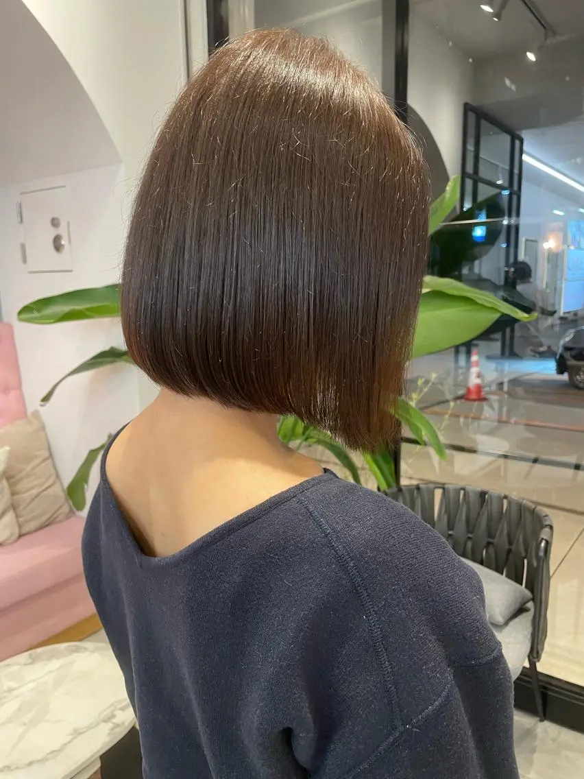 ミディアム レイヤーカット 瑠輝のヘアスタイル