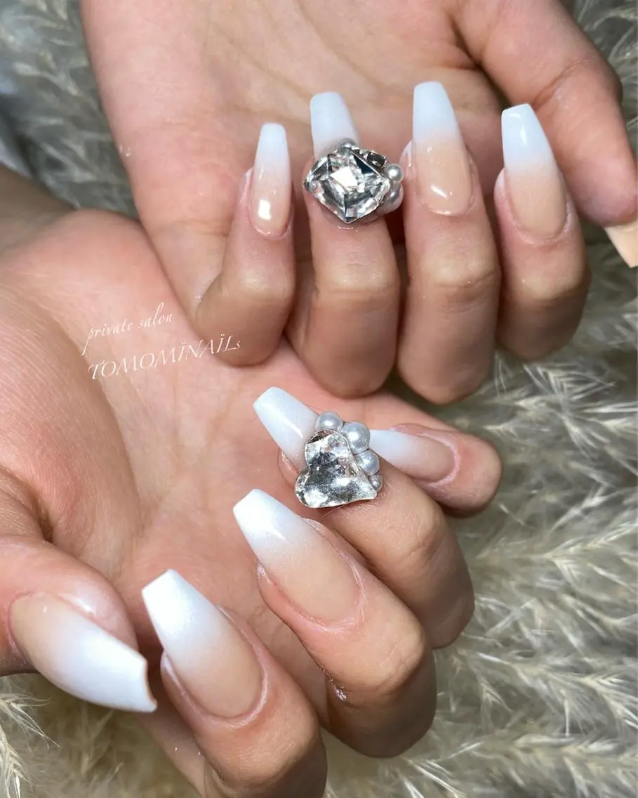 ネイル TOMOMI NAILsのネイルデザイン