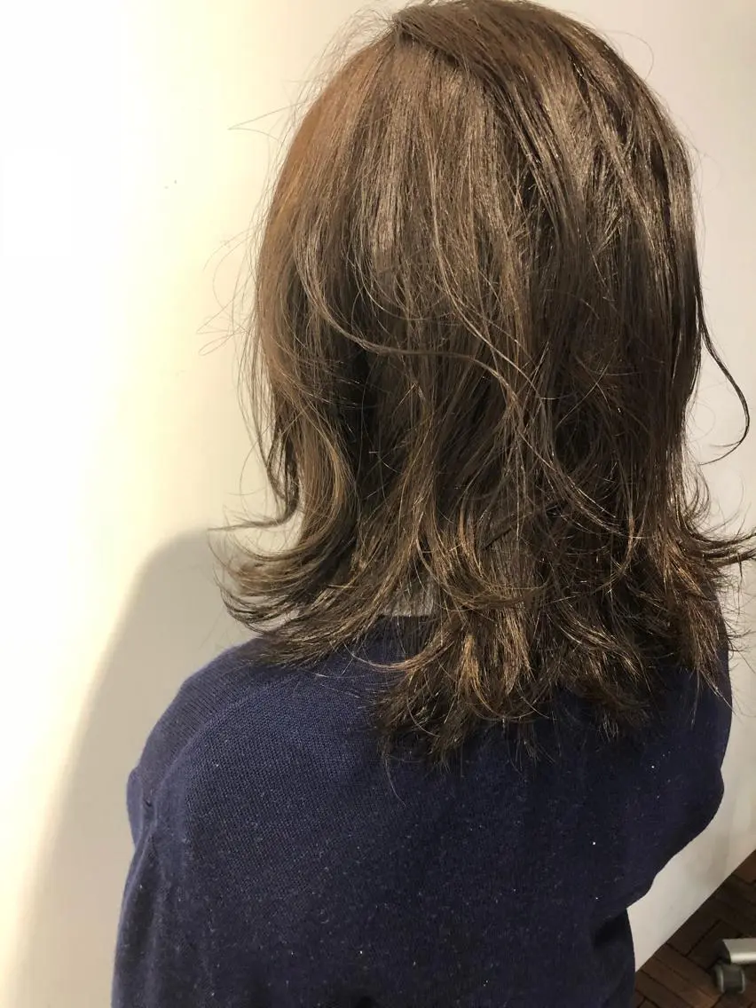ミディアム カラー 【白髪ぼかし】 矢内　夏輝のヘアスタイル
