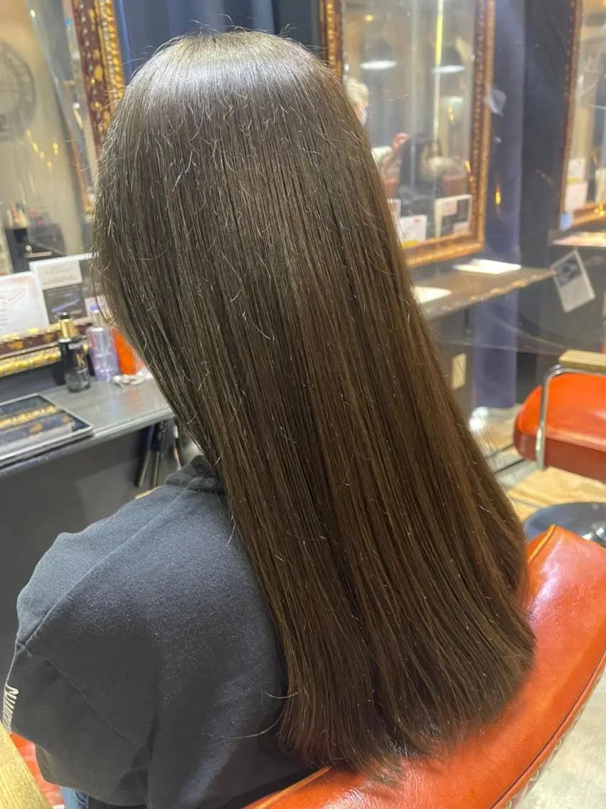 ショート カラー アディクシーカラー アッシュ バレイヤージュ ミストバング ブリーチ 初めでも安心🌟 newi町田✂のヘアスタイル