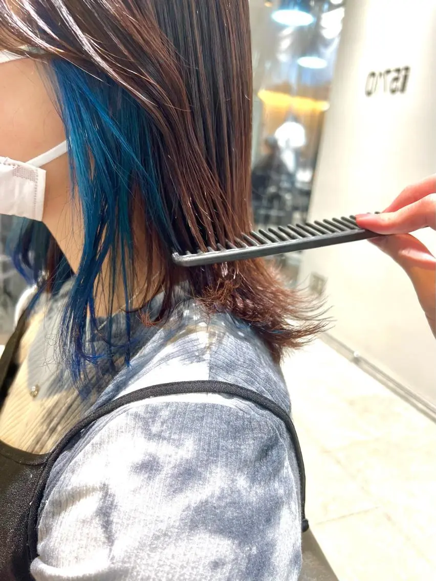 ミディアム カラー ヘアアレンジ ネイル ヘアカラー トリートメント ヘッドスパ ヘアセット 🌈インナーカラー ‘ショウマ’🌈のヘアスタイル