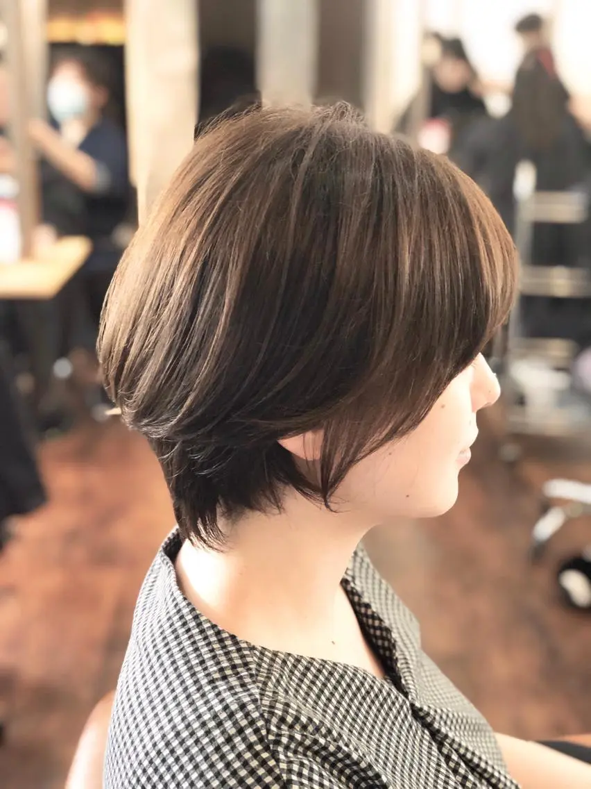 ショート カラー 💇🏼ショートヘア お任せ💁🏻‍♂️のヘアスタイル