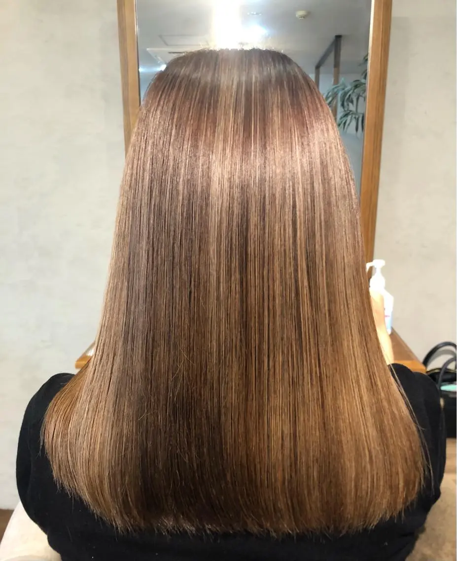 カラー アッシュ ブリーチ ハイライトカラー オレンジ シルバー Hair&Make Nahoのマツエク・マツパデザイン