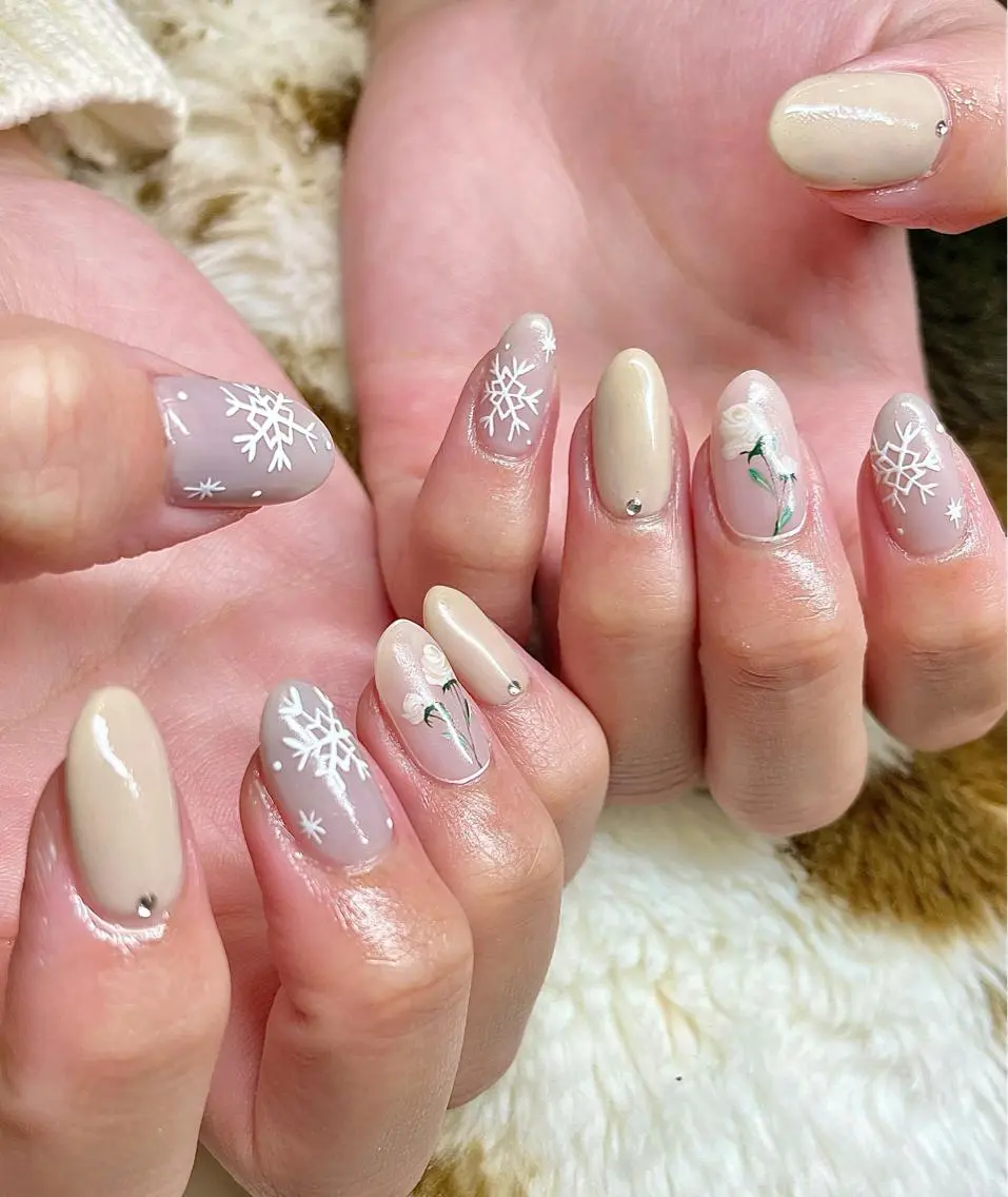 セミロング カラー パーマ ヘアアレンジ メンズ キッズ ネイル マツエク・マツパ el. by Aoのネイルデザイン