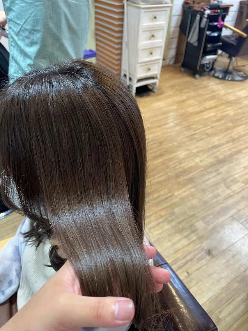 セミロング カラー 平田 たかしのヘアスタイル