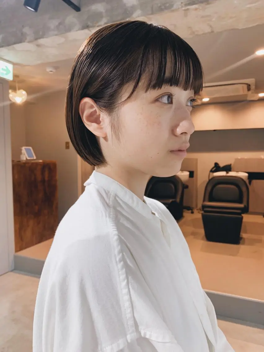ミディアム カラー ヘアアレンジ ボブパーマコテ巻き風 パーマNo1深江秀平のヘアスタイル
