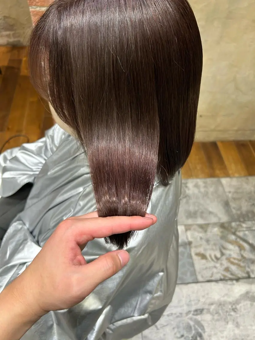 ミディアム カラー パーマ バレイヤージュ ブリーチ ケアブリーチ ダブルカラー ハイライトカラー カット ヘアカラー 縮毛矯正 トリートメント 銀座✨レイヤーカット 顔まわり/坂本亜裟海のヘアスタイル