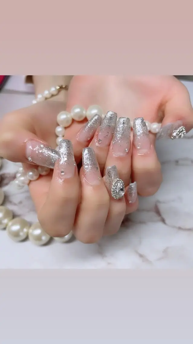 ネイル 韓国ネイル ラメ(グリッター) ラメグラデーション ワンホンネイル ハンドネイル Nail salon 🎀Angeのネイルデザイン