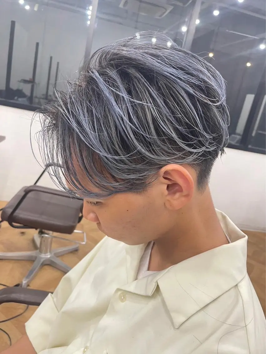 ショート カラー メンズ ヘアカラー okada riruのヘアスタイル