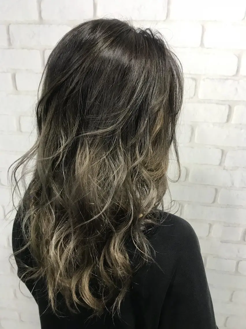 ロング カラー パーマ ヘアアレンジ グラデーションカラー ハイライトカラー 外国人風カラー ハイライト SUNNY GRACEのヘアスタイル