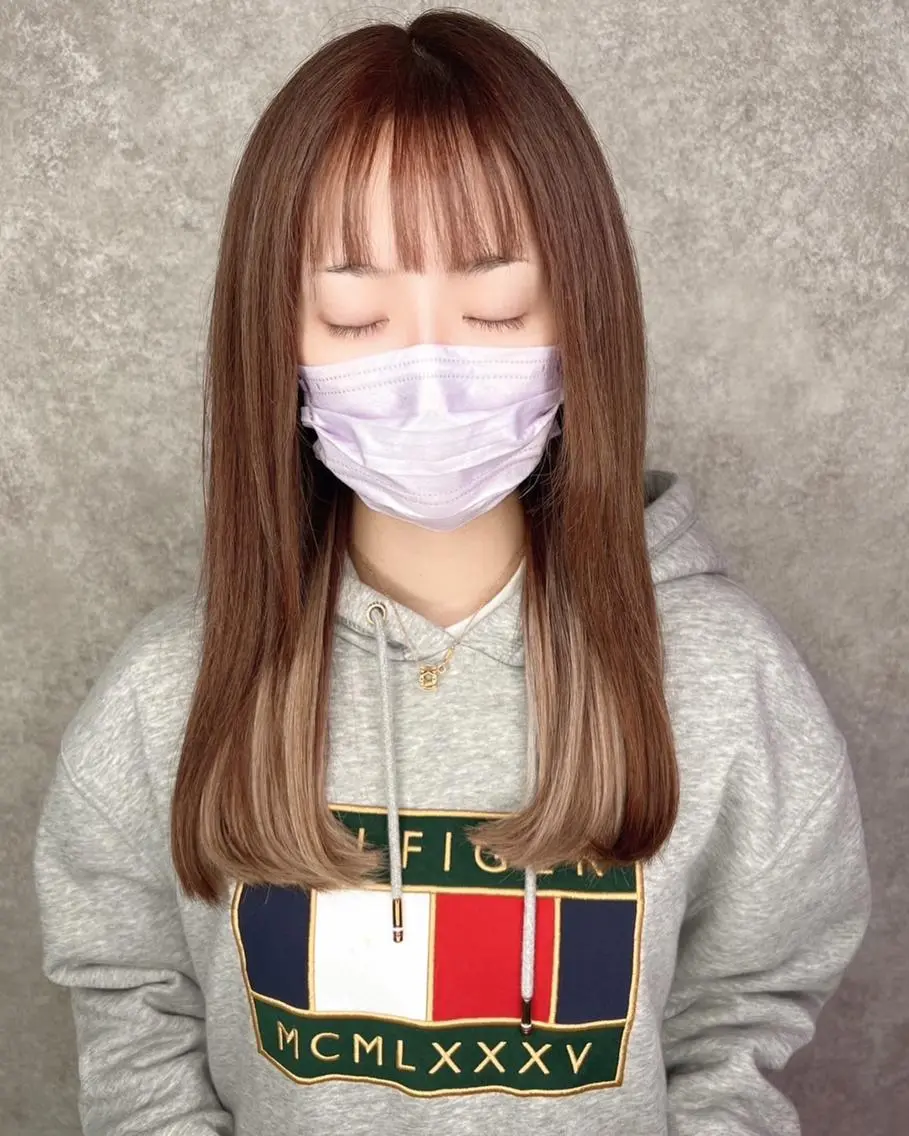 ロング カラー 編み込みエクステ シールエクステ ベージュカラー ブラウンカラー イヤリングカラー UNDER vr 【アンダーバー】のヘアスタイル