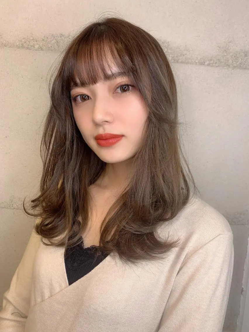 セミロング カラー 縮毛矯正特化✂︎ YUKAのヘアスタイル