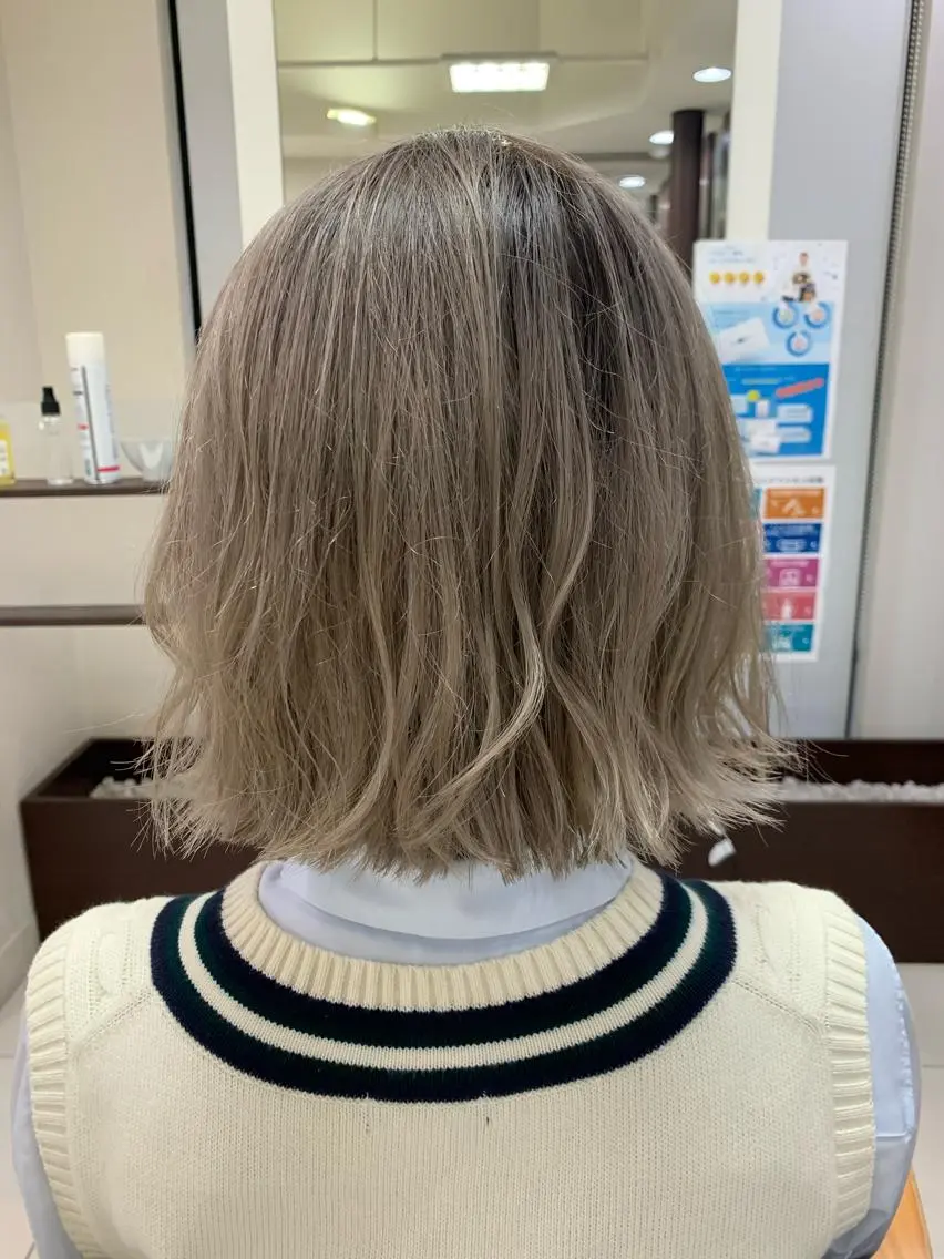 ミディアム 切りっぱなしボブ ボブ BASSA ANNEX店のヘアスタイル