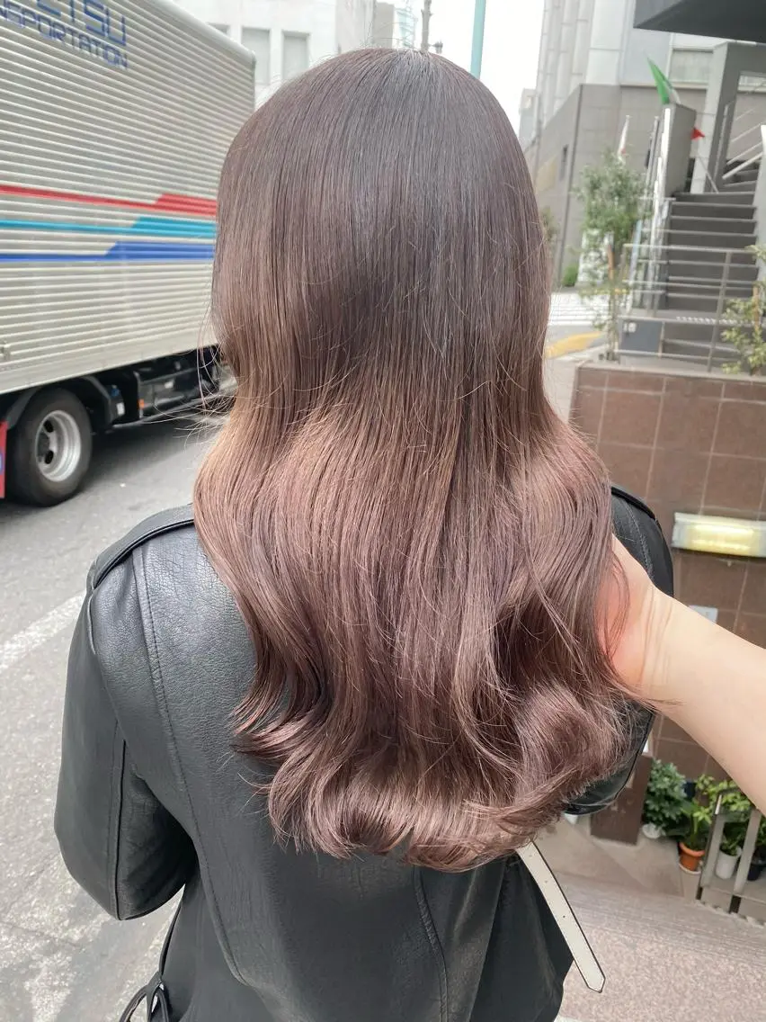 セミロング カラー セミロングパーマ ベージュカラー ラベンダーカラー ラベンダーベージュ ラベンダーピンク 髪質改善/レイヤー ストウシンゴのヘアスタイル