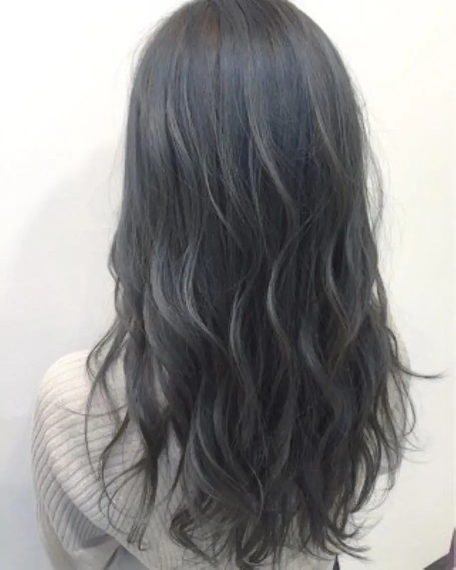 セミロング 柿沼  洸太のヘアスタイル