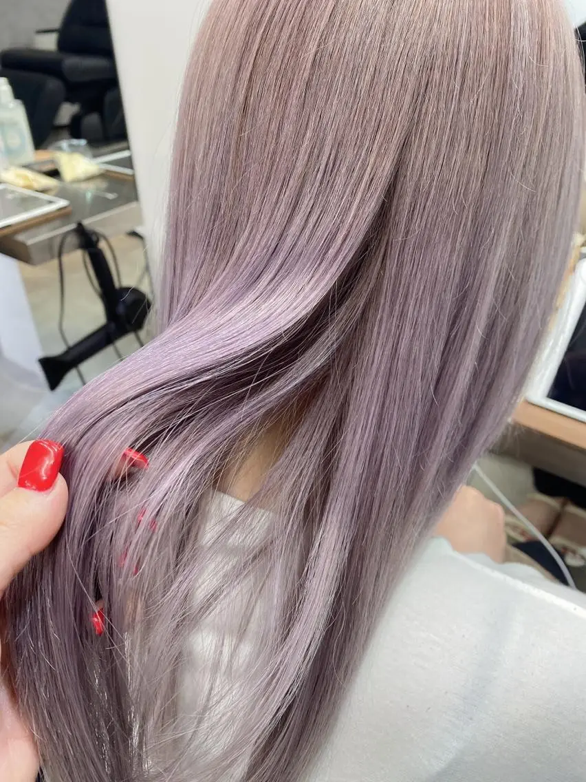 ロング カラー アッシュ ブリーチ ラベンダーカラー ラベンダーアッシュ ヘアカラー トリートメント ブリーチ指名 NO1🌈SAKIのヘアスタイル