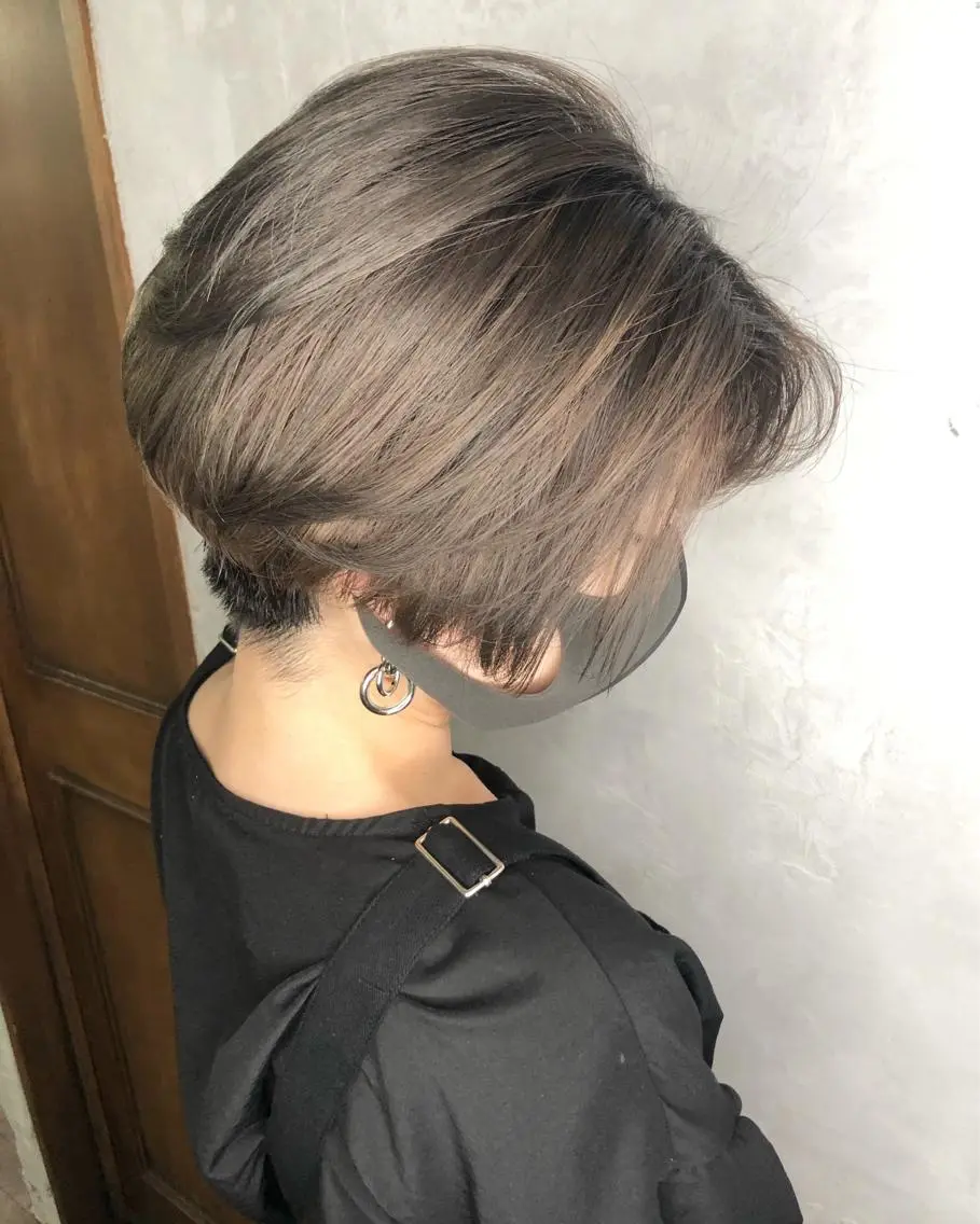ショート カラー ヘアアレンジ ヘアカラー トリートメント 遠藤 拓馬のヘアスタイル