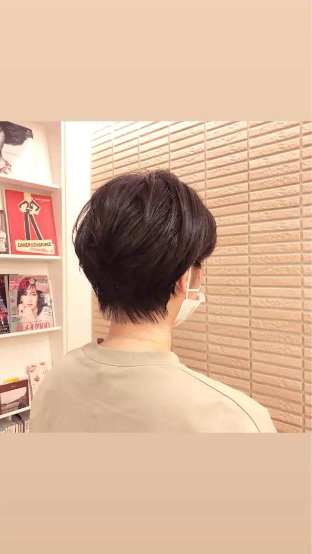 ショート ショートヘア 小野寺 モエカのヘアスタイル