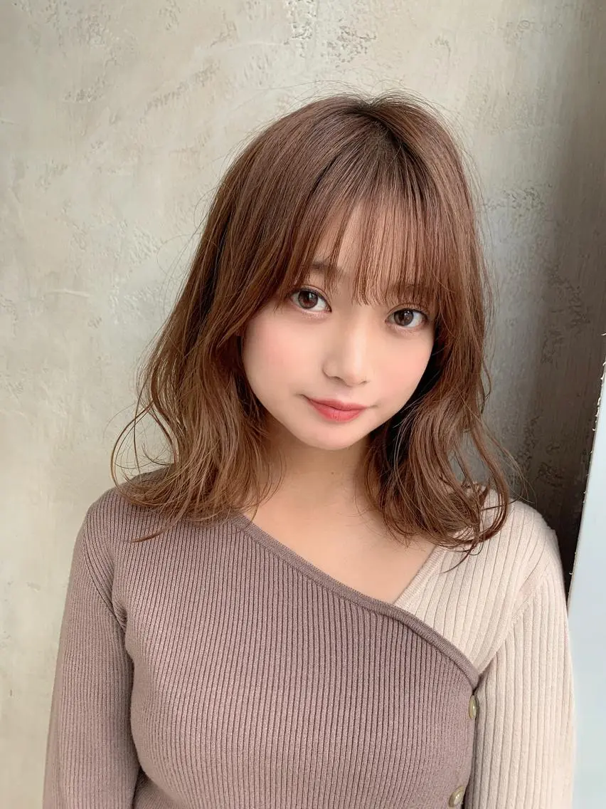 ミディアム カラー バレイヤージュ ブリーチ ケアブリーチ ダブルカラー ハイライトカラー カット ヘアカラー トリートメント 銀座✨レイヤーカット 顔まわり/坂本亜裟海のヘアスタイル