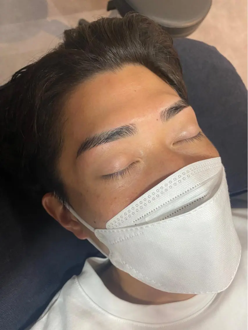 アイブロウ N GLIDEのマツエク・マツパデザイン
