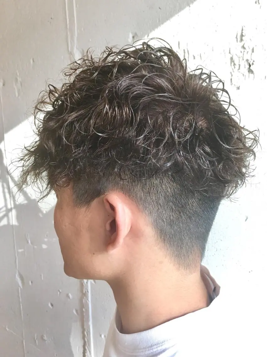 パーマ メンズ カット レイヤー/大人メンズ パーマ🌀 平島拓也のヘアスタイル