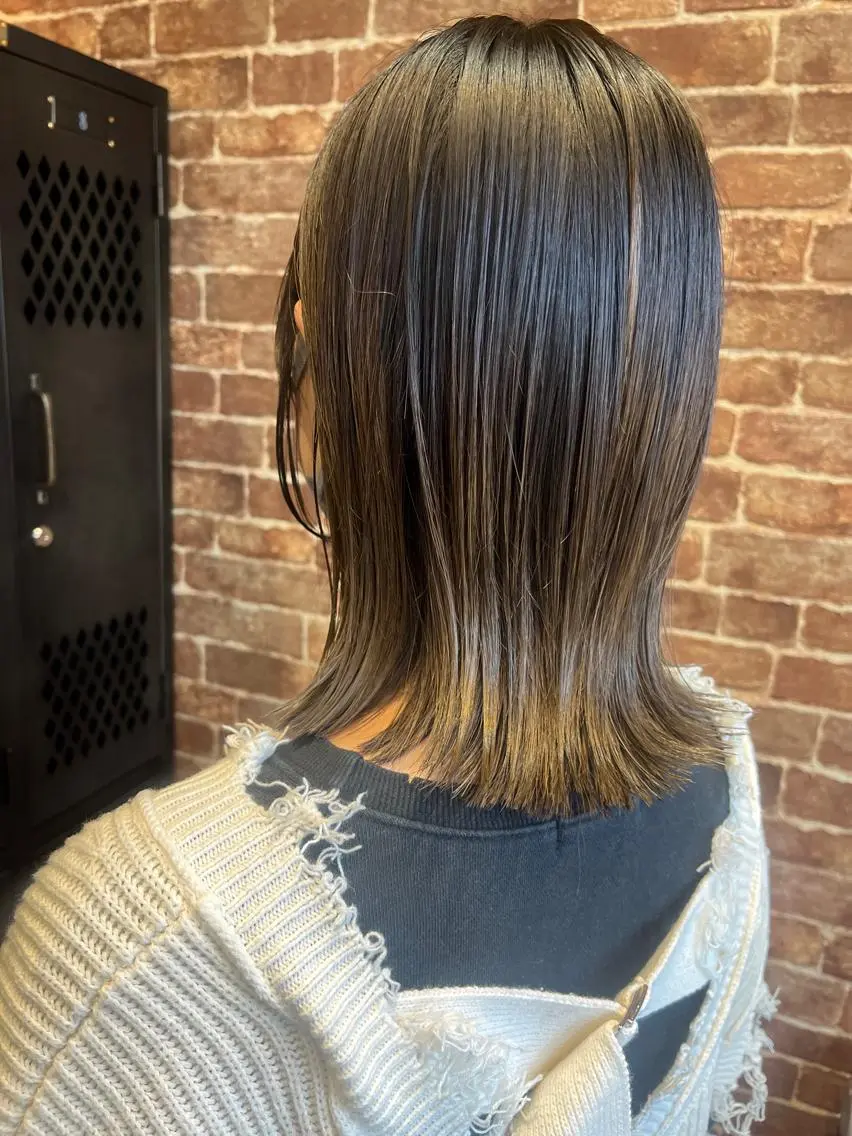 ミディアム カラー パーマ ヘアアレンジ メンズ キッズ ネイル マツエク・マツパ アイブロウ メンズブリーチ メンズハイライト メンズインナーカラー メンズ韓国風 ブリーチ 久木原 ゆりのヘアスタイル