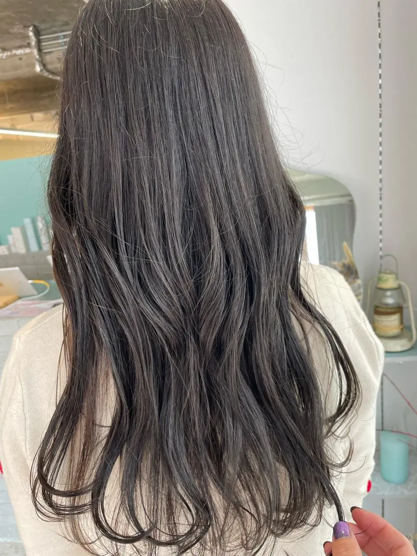 ロング カラー グレージュ 髪質改善×美髪矯正 艶髪カラー　阪口のヘアスタイル