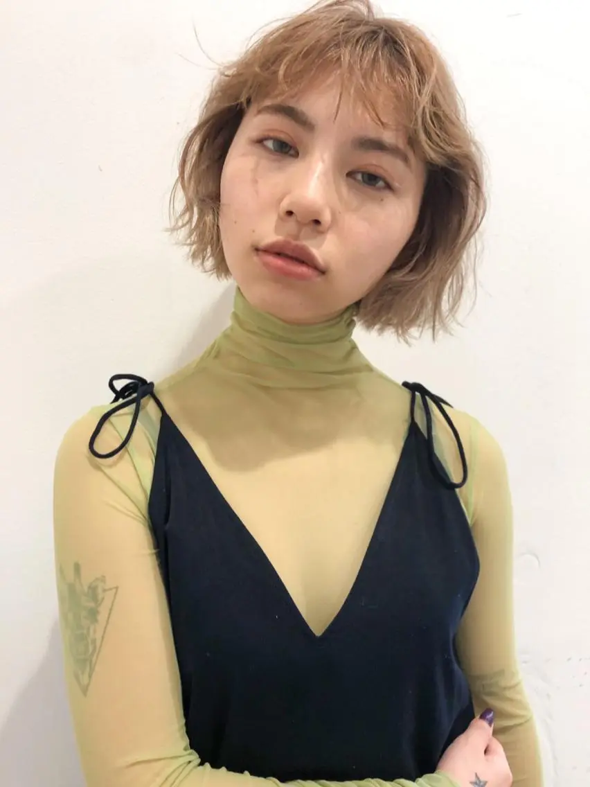 ショート カラー ベージュカラー ボブ くせ毛 カット ヘアカラー トリートメント 村上雅人 ナチュラルモードのヘアスタイル