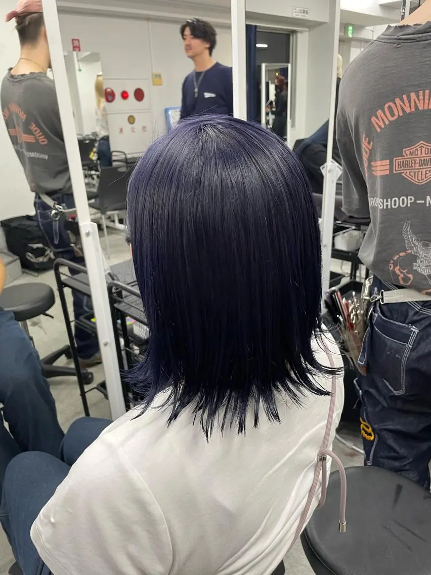 ショート ヘアカラー トリートメント ハイトーン 横浜💞ミオのヘアスタイル