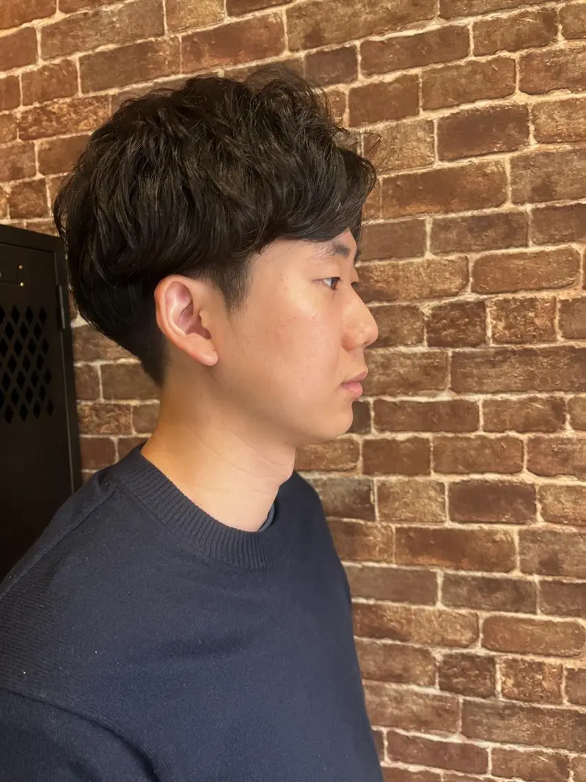 ショート カラー パーマ ヘアアレンジ メンズ キッズ ネイル マツエク・マツパ アイブロウ メンズブリーチ メンズハイライト メンズインナーカラー メンズ韓国風 ブリーチ 久木原 ゆりのヘアスタイル