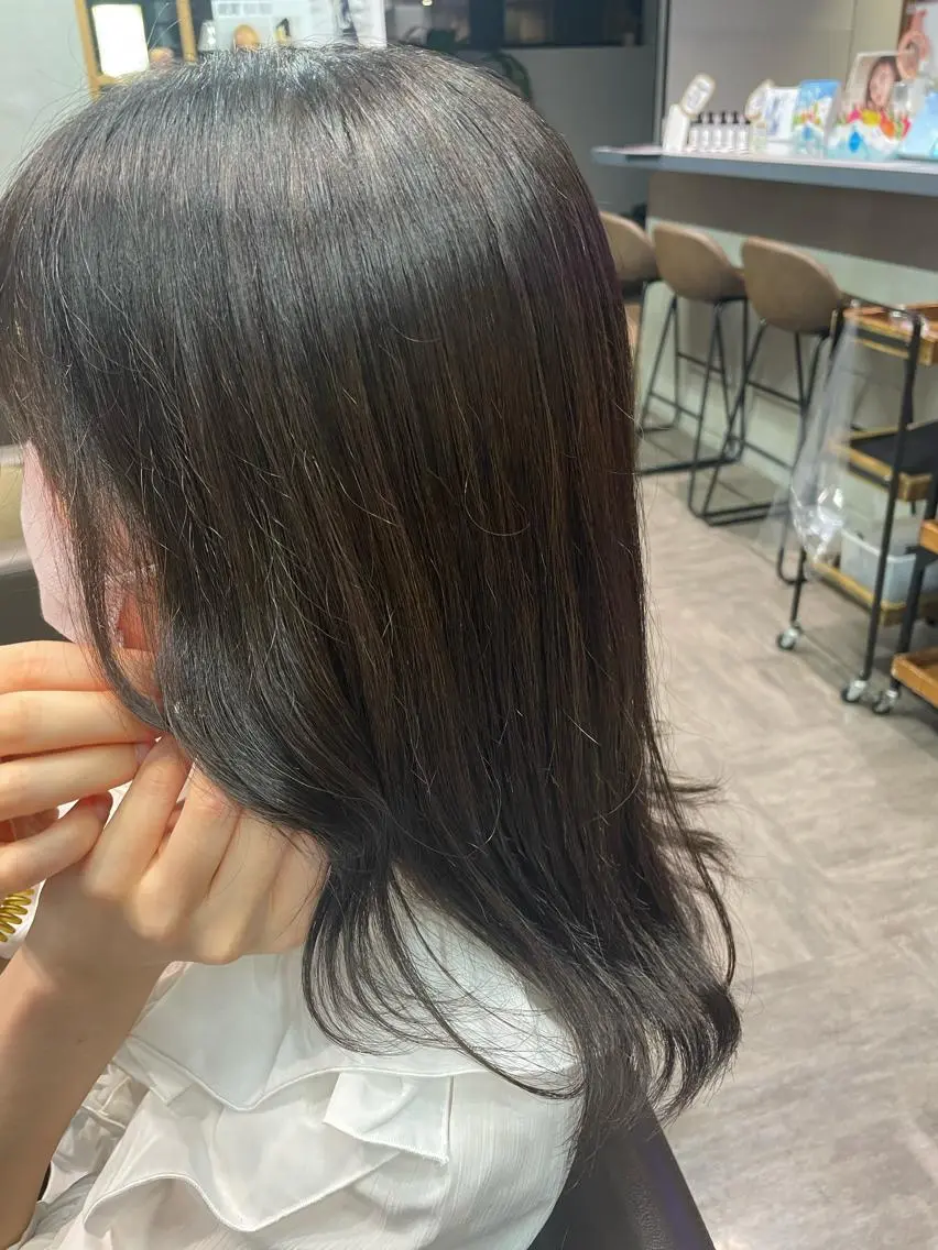 セミロング PANOLA下北沢 中川夢菜のヘアスタイル