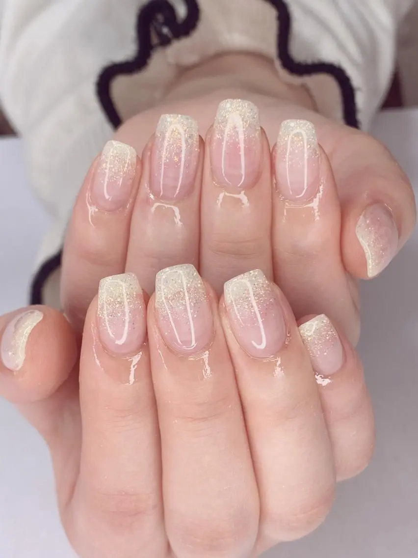 ネイル アニマル柄 アートネイル オーロラネイル 桜ネイル クリアネイル Nail Salon ertiのネイルデザイン