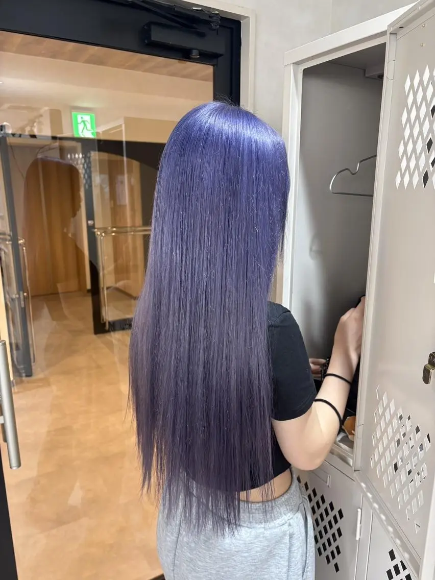 ロング カラー パープルカラー ロング 🎀ブリーチ ハイト ーン ♡Kanon♡のヘアスタイル