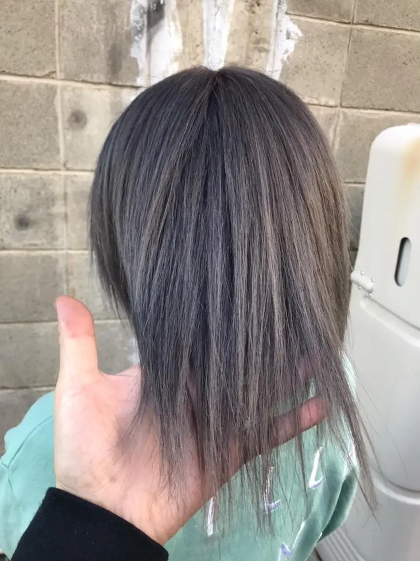 カラー 最高級エクステ /羽エクステ白石宇由のヘアスタイル