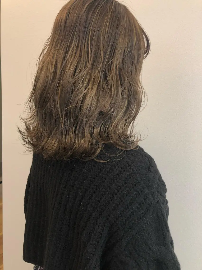 ミディアム カラー ヘアカラー トリートメント MIZUHO / ダブルカラー髪質改善のヘアスタイル