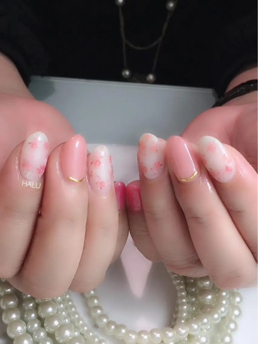 ネイル フラワーネイル ゴールド ピンク 春ネイル HALU ハルのネイルデザイン