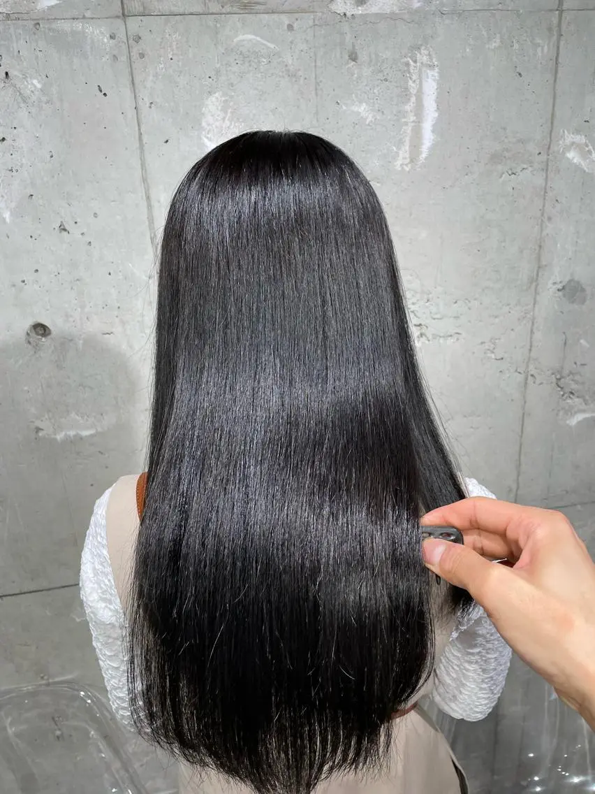 ロング カラー カット ヘアカラー トリートメント ヘッドスパ ヘアセット ベージュカラー💖 やすひろのヘアスタイル