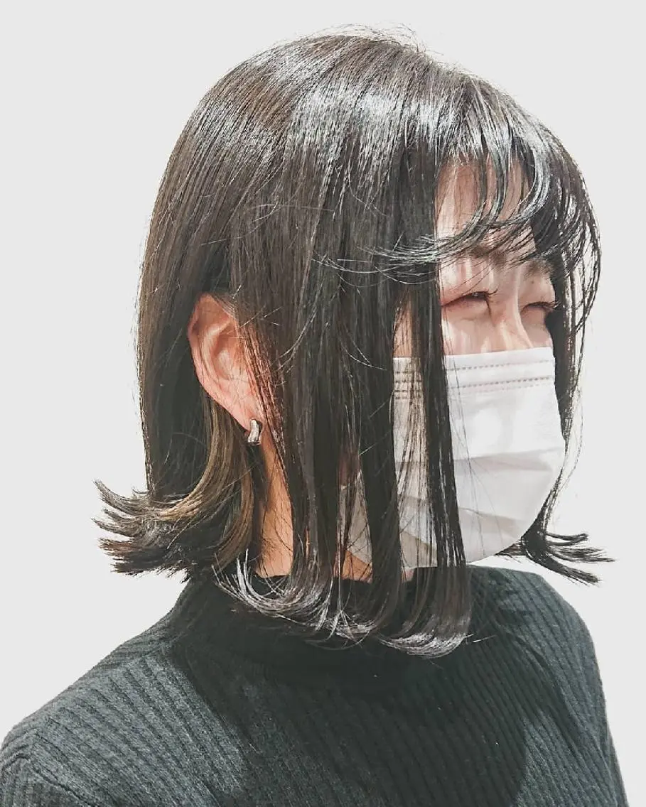 ショート カラー イヤリングカラー ボブ 外ハネヘア ASANO   SHOUMAのヘアスタイル