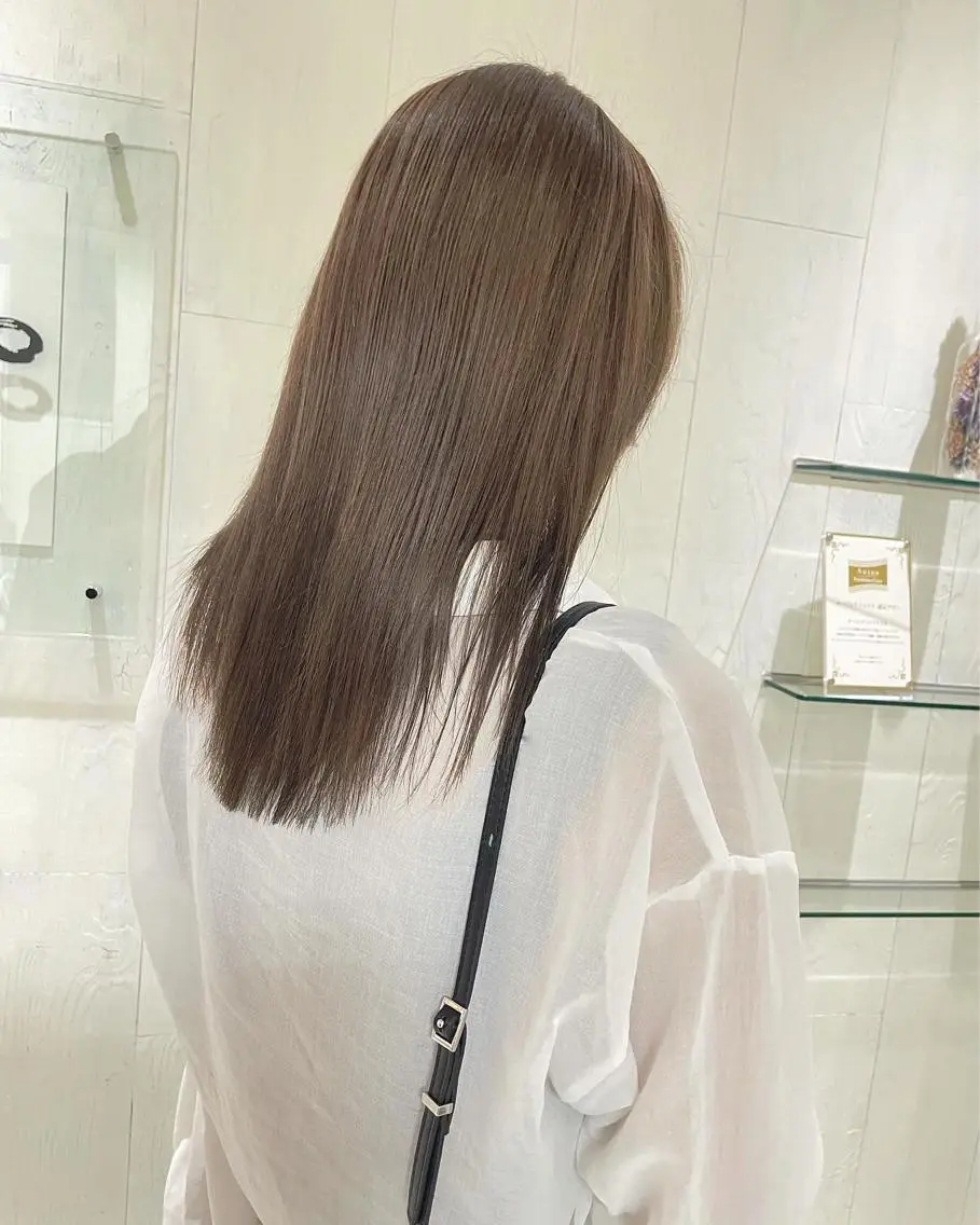 セミロング カラー アッシュ 外国人風カラー レイヤーカット トリートメント カット ヘアカラー トリートメント 河合秀明/ショート /ボブ/レイヤーのヘアスタイル
