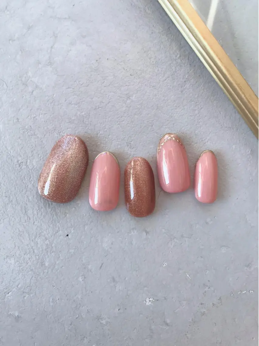 ネイル アートネイル フレンチネイル ゴールド マグネットネイル ピンク Baden Nail ﾊﾞ-ﾃﾞﾝ ﾈｲﾙのネイルデザイン