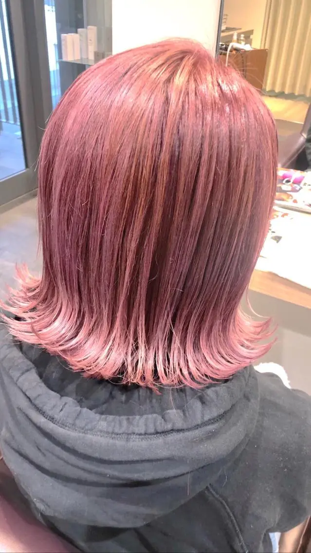 ショート カラー パーマ ヘアアレンジ メンズ キッズ ベージュカラー ピンクカラー ピンクベージュ カット ヘアカラー トリートメント 髪質改善/美髪矯 正ヤマモトハルキのヘアスタイル