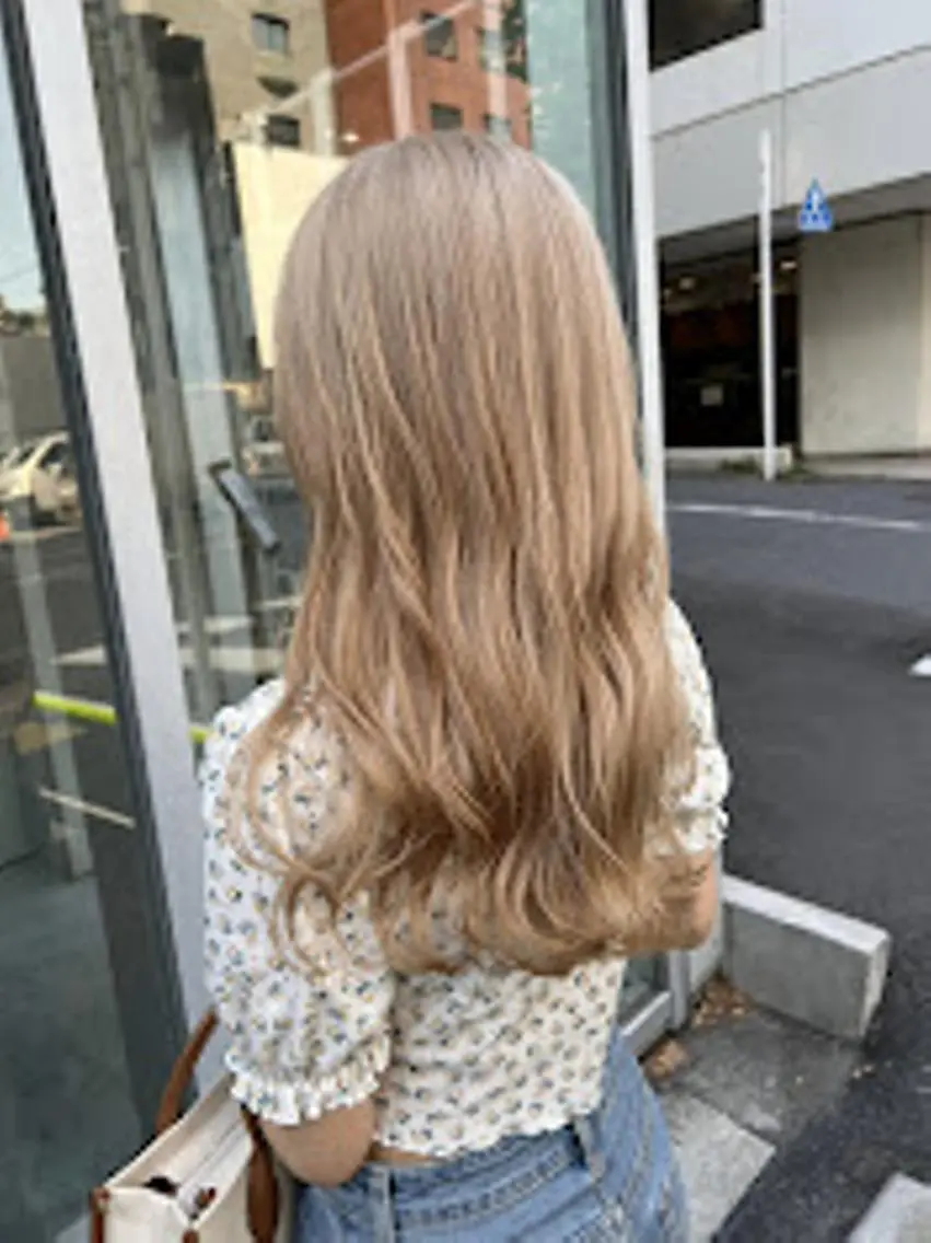 カラー 🪞［公式］ UNITED横浜🪞のヘアスタイル