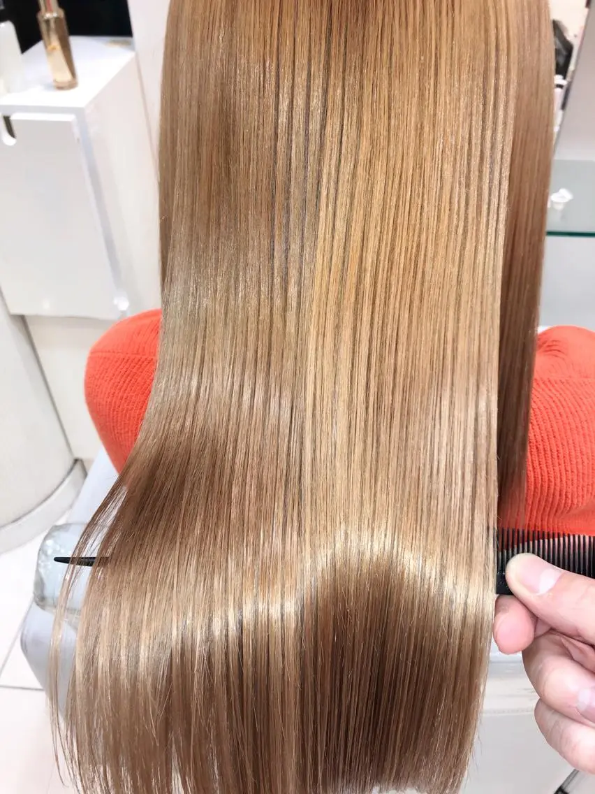 ロング カラー ベージュカラー イルミナカラー カット ヘアカラー トリートメント 縮毛矯正/髪質改善 /ブリーチ/東陽町✨のヘアスタイル